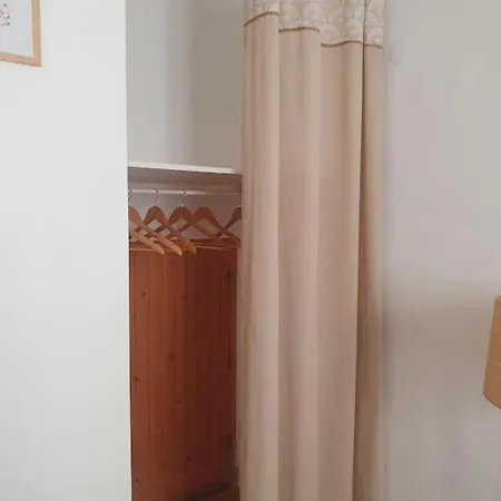 アパート Appartement Central ニヨン